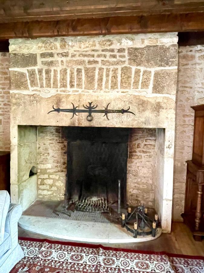 فيلا Domaine Du Bonheur En Pierre Avec Piscine, Proche Sarlat Carlux المظهر الخارجي الصورة