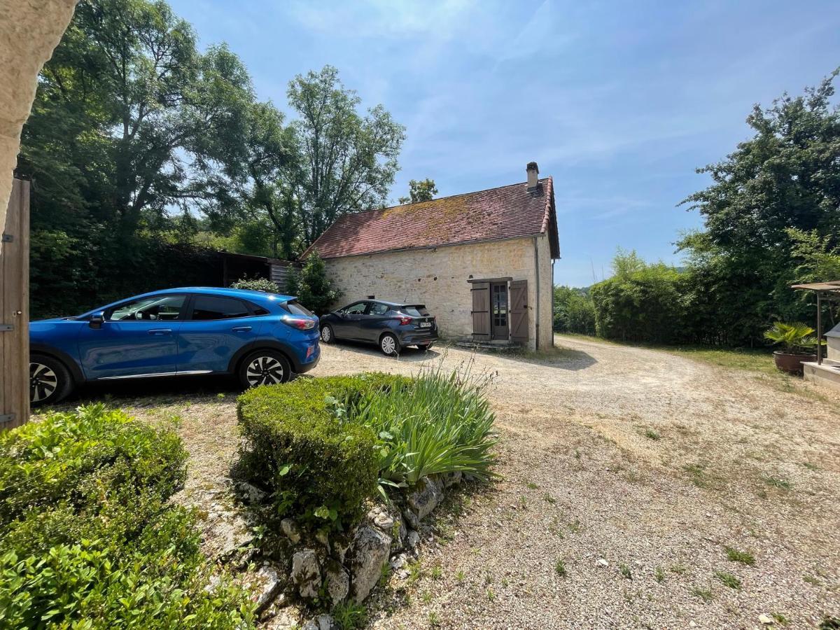 فيلا Domaine Du Bonheur En Pierre Avec Piscine, Proche Sarlat Carlux المظهر الخارجي الصورة