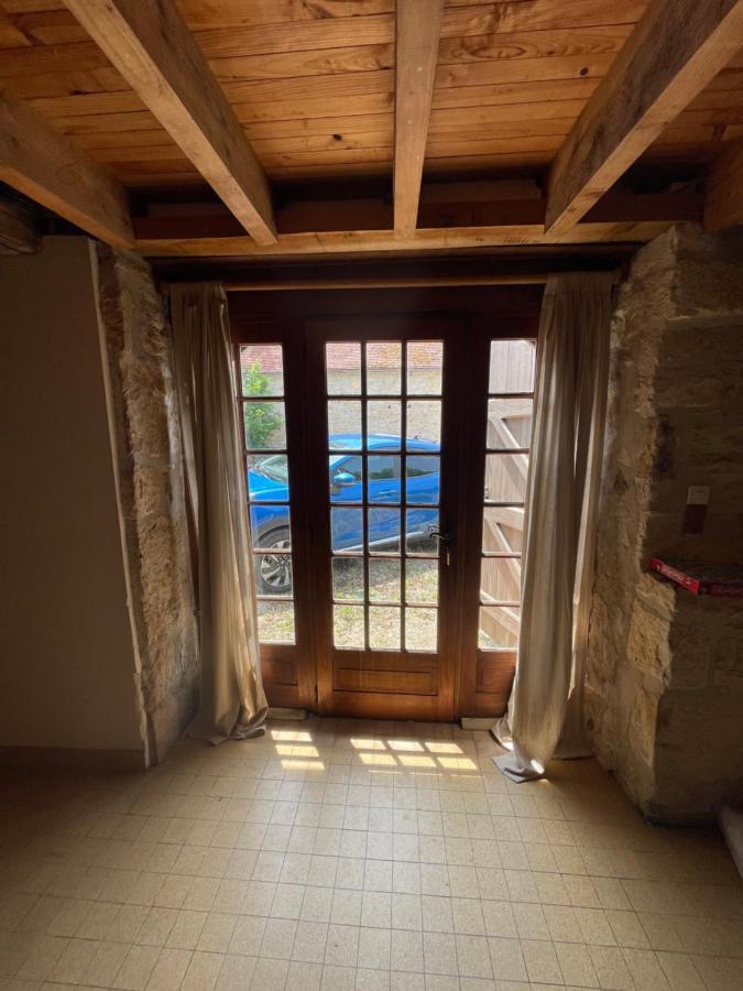 فيلا Domaine Du Bonheur En Pierre Avec Piscine, Proche Sarlat Carlux المظهر الخارجي الصورة