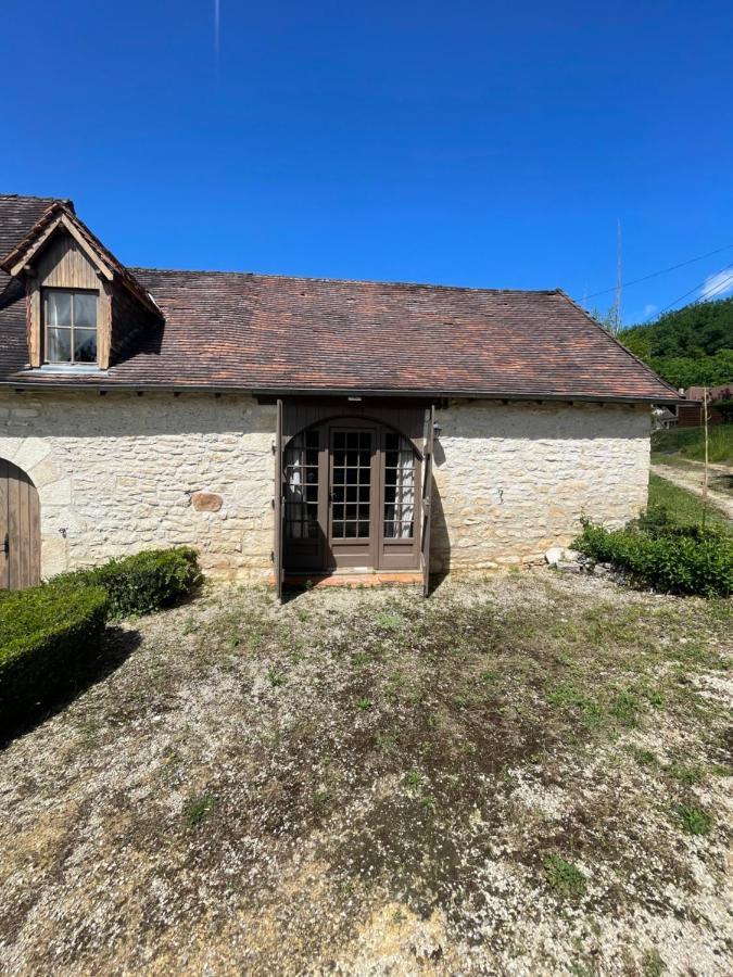 فيلا Domaine Du Bonheur En Pierre Avec Piscine, Proche Sarlat Carlux المظهر الخارجي الصورة