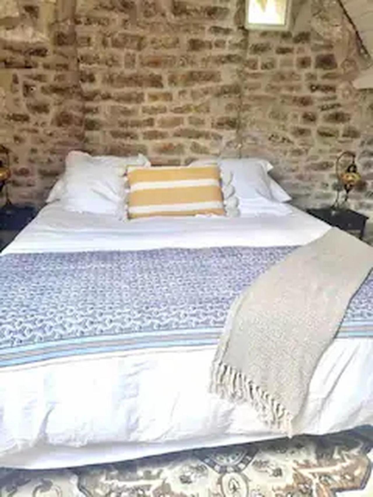 فيلا Domaine Du Bonheur En Pierre Avec Piscine, Proche Sarlat Carlux المظهر الخارجي الصورة